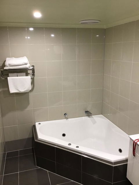 Best Western Melbourne Airport - Kingaroy Accommodation 2