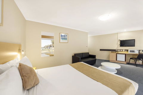 Ciloms Airport Lodge - Kingaroy Accommodation 42