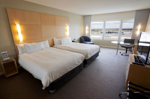PARKROYAL Melbourne Airport - Kingaroy Accommodation 34