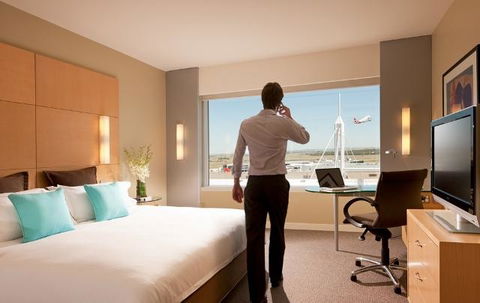 PARKROYAL Melbourne Airport - Kingaroy Accommodation 40