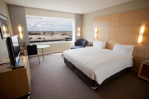 PARKROYAL Melbourne Airport - Kingaroy Accommodation 28