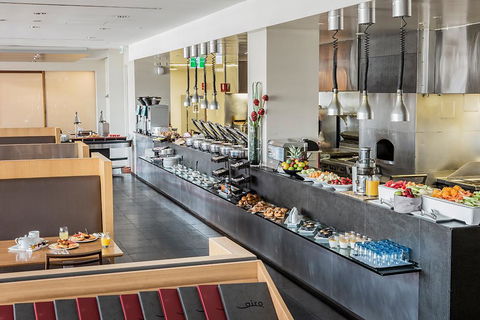 PARKROYAL Melbourne Airport - Kingaroy Accommodation 7