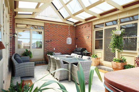 Oxford Rise Apartment - Kingaroy Accommodation 15