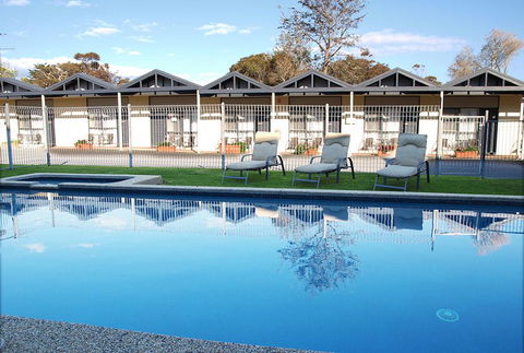 Mornington Motel - Kingaroy Accommodation 0