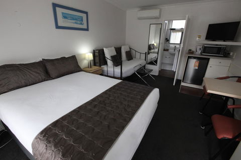 Mornington Motel - Kingaroy Accommodation 1