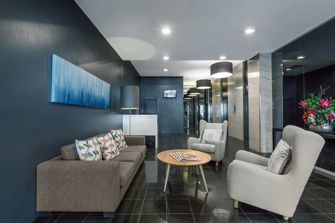 Mantra 100 Exhibition - Kingaroy Accommodation 3