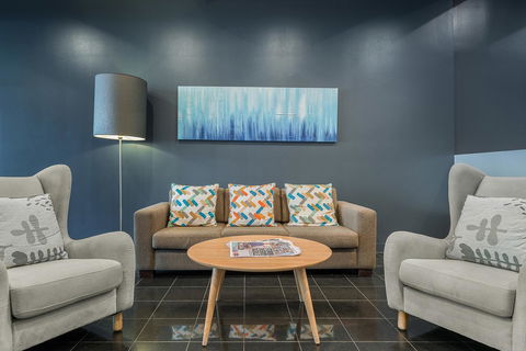 Mantra 100 Exhibition - Kingaroy Accommodation 1