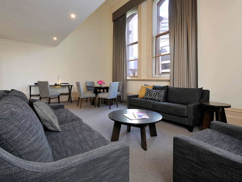 Grand Hotel Melbourne - Kingaroy Accommodation 37