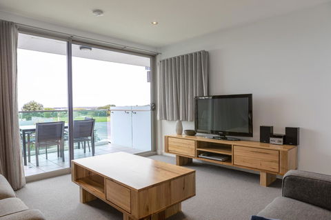 The Dolphin Apartments - Kingaroy Accommodation 18