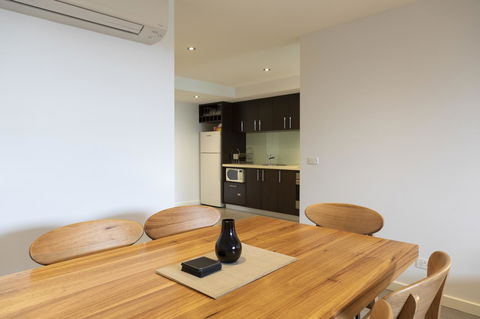 The Dolphin Apartments - Kingaroy Accommodation 8