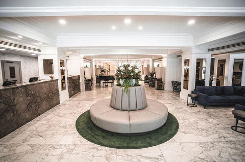 The Savoy Hotel On Little Collins Melbourne - Kingaroy Accommodation 1