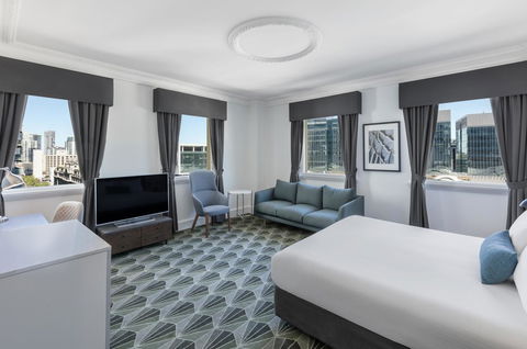 The Savoy Hotel On Little Collins Melbourne - Kingaroy Accommodation 0