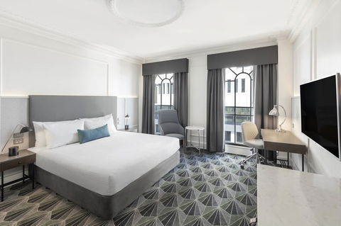 The Savoy Hotel On Little Collins Melbourne - Kingaroy Accommodation 13
