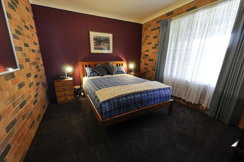Greenvale Holiday Units - Kingaroy Accommodation 8