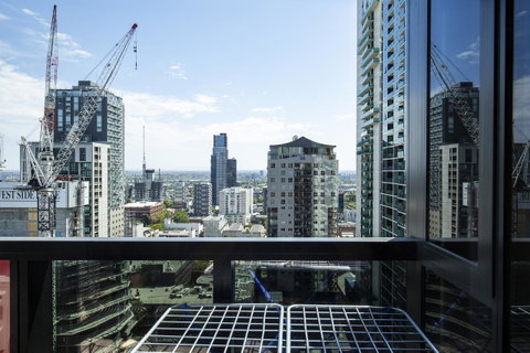 UrbanSuite Melbourne Cozy Apartment å°”æœ¬ åŸŽå¸‚ç²¾é€‰é…’åº—ä½å®¿ - Kingaroy Accommodation 9