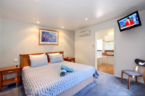Anchorage Motel & Villas Lorne - Kingaroy Accommodation 2