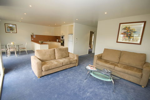 Anchorage Motel & Villas Lorne - Kingaroy Accommodation 18