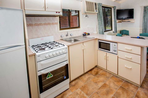 Discovery Parks - Warrnambool - Kingaroy Accommodation 18