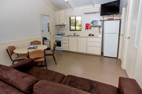 Discovery Parks - Warrnambool - Kingaroy Accommodation 21