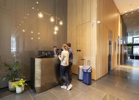 Novotel Melbourne Central - Kingaroy Accommodation 17