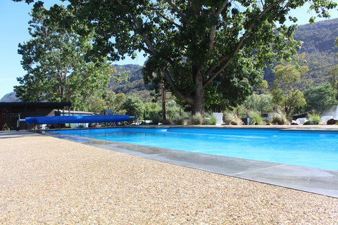 Halls Gap Lakeside Tourist Park - Kingaroy Accommodation 6
