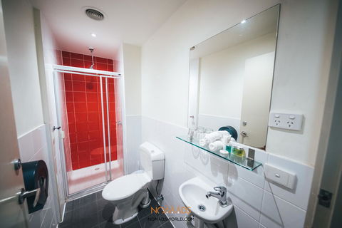 Nomads Melbourne Backpackers - Kingaroy Accommodation 25