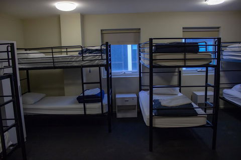 Nomads Melbourne Backpackers - Kingaroy Accommodation 33