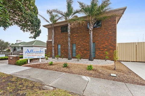 Allambi Holiday Apartments - Kingaroy Accommodation 5