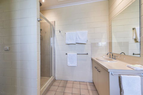 Allambi Holiday Apartments - Kingaroy Accommodation 28