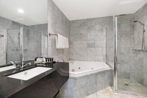 All Seasons Resort Hotel Bendigo - Kingaroy Accommodation 10
