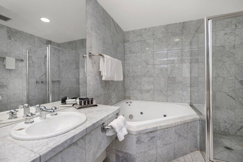 All Seasons Resort Hotel Bendigo - Kingaroy Accommodation 7