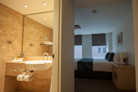 CitiClub Hotel Melbourne - Kingaroy Accommodation 10