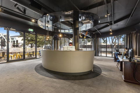 Melbourne Holiday Apartments Flinders Wharf - Kingaroy Accommodation 8