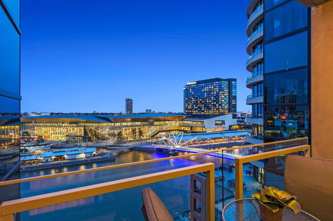 Melbourne Holiday Apartments Flinders Wharf - Kingaroy Accommodation 14