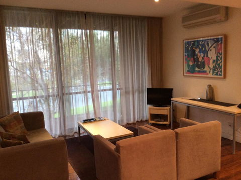 Phillip Island Apartments - Kingaroy Accommodation 25