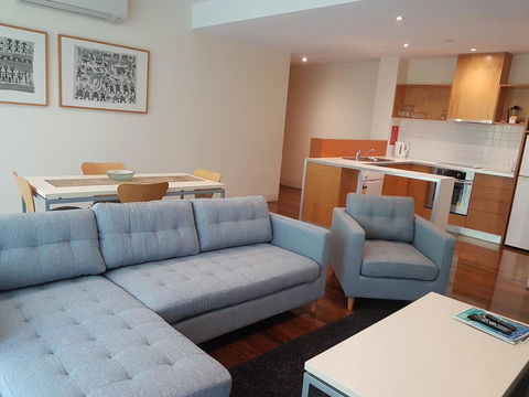 Phillip Island Apartments - Kingaroy Accommodation 2