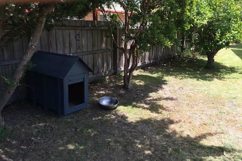 Jacaranda House - Kingaroy Accommodation 9