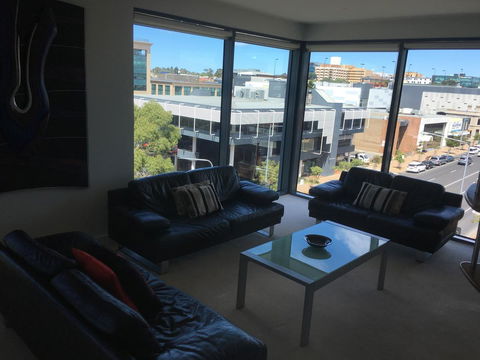 Geelong Waterfront Penthouse Apartment - Kingaroy Accommodation 9