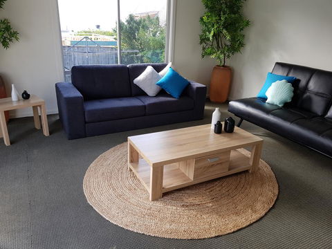 Dromana Holiday Beach House - Kingaroy Accommodation 5