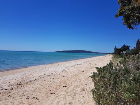 Dromana Holiday Beach House - Kingaroy Accommodation 7
