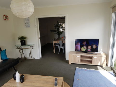 Dromana Holiday Beach House - Kingaroy Accommodation 11