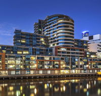 Waterfront Melbourne Apartments - Kingaroy Accommodation