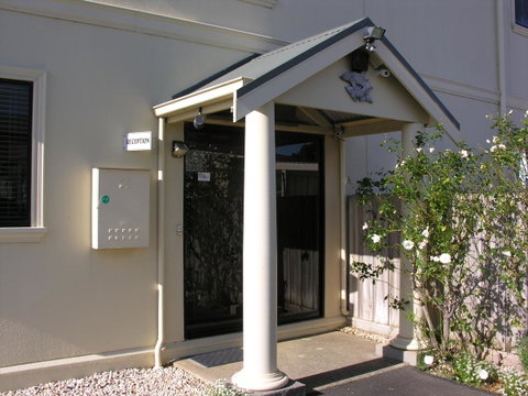 Clifftop Apartments Portland Vic - Kingaroy Accommodation 4