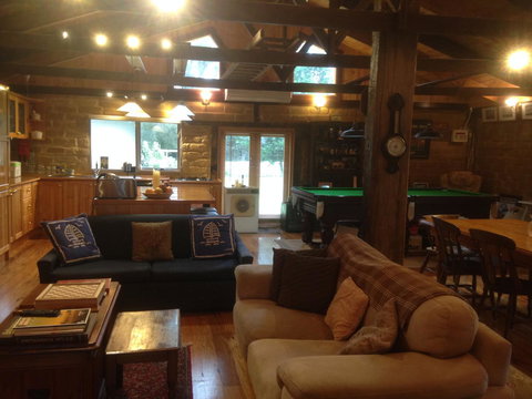 Mud Hollow Barn - Kingaroy Accommodation 10