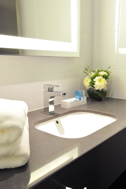 Novotel Melbourne On Collins - Kingaroy Accommodation 37