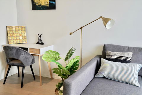 Pride Docklands Waterfront Apartment City View - Kingaroy Accommodation 15