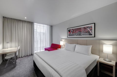 Travelodge Hotel Melbourne Docklands - Kingaroy Accommodation 0