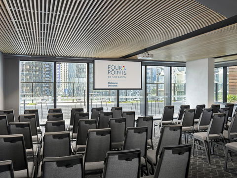 Vibe Hotel Melbourne Docklands - Kingaroy Accommodation 30