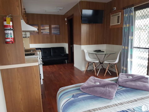 Echo Beach Tourist Park - Kingaroy Accommodation 18