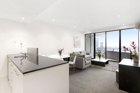 Docklands Private Collection - NEWQUAY - Kingaroy Accommodation 36